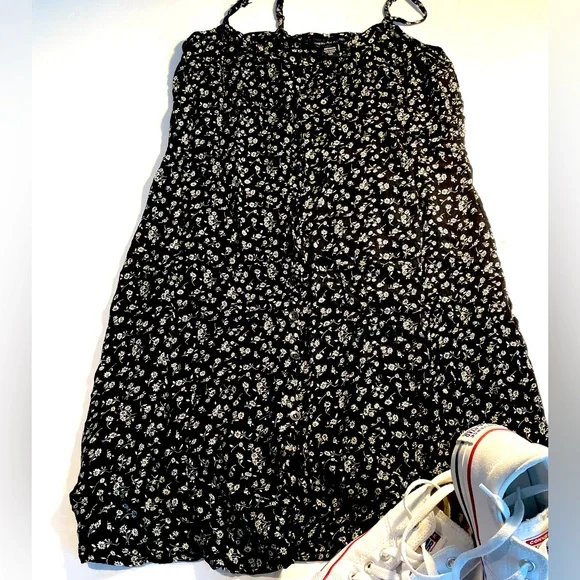 American Angel sundress medium - Picture 2 of 10